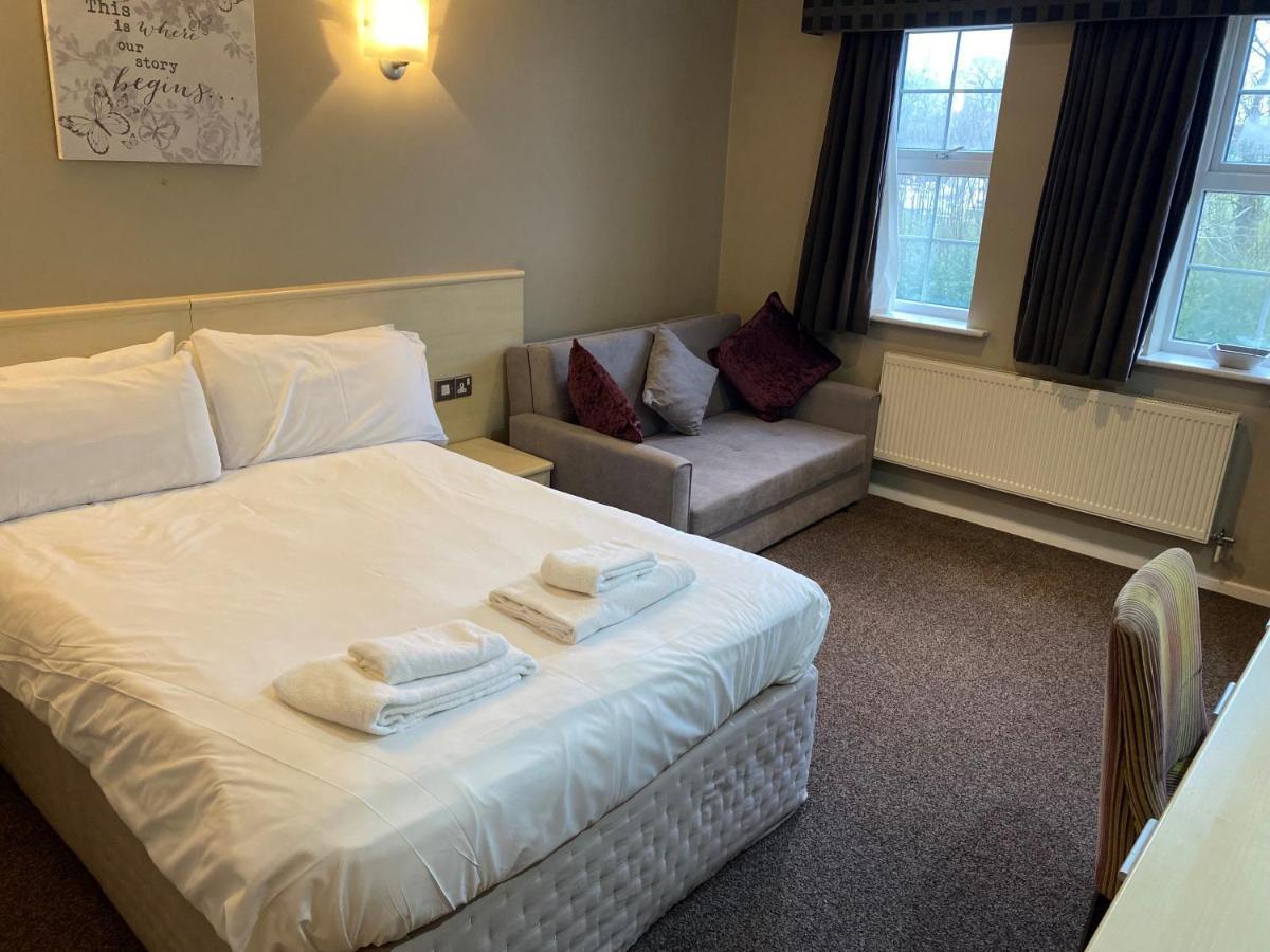 The Avenue Hotel Ltd 클리데로 외부 사진