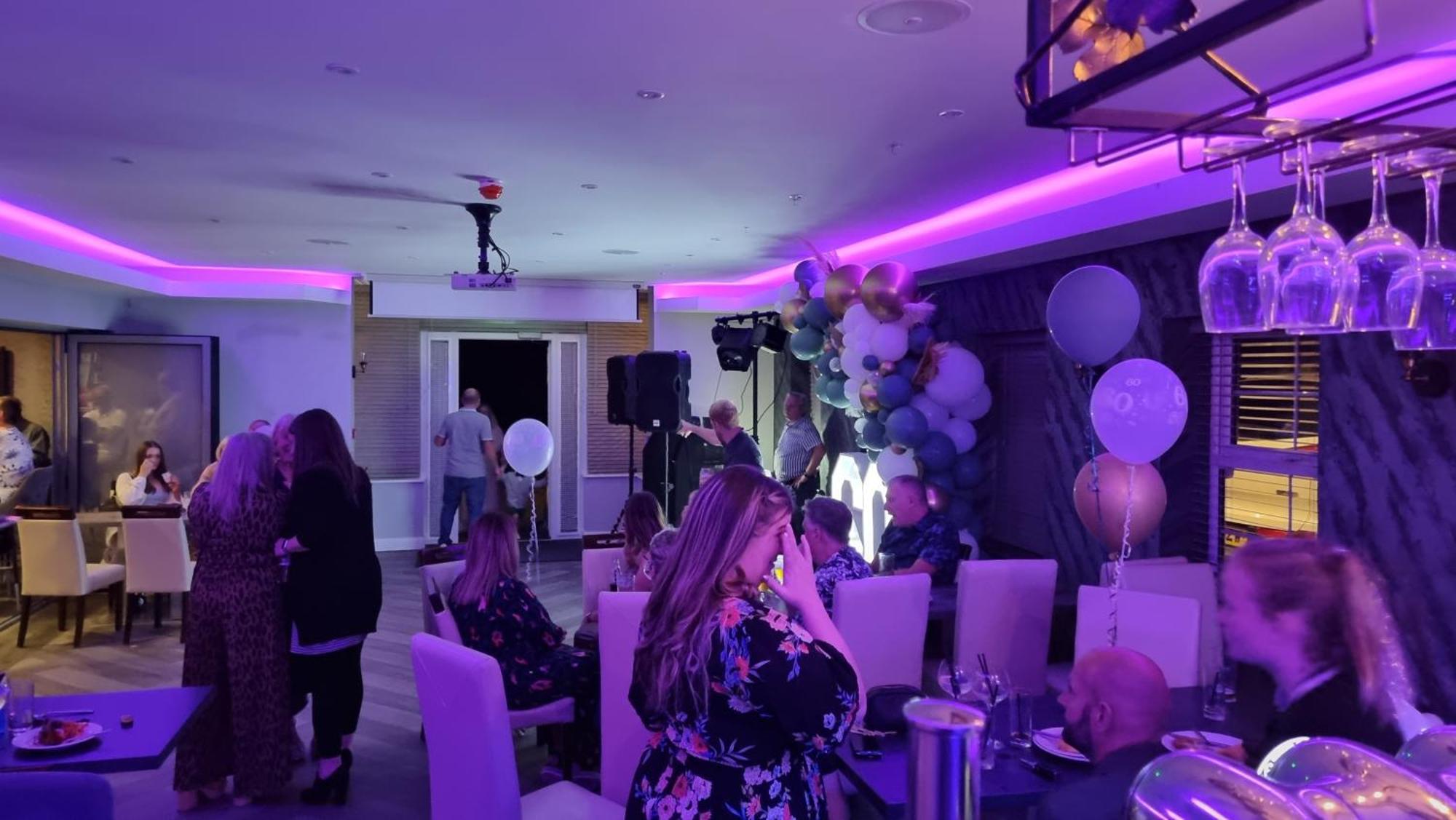 The Avenue Hotel Ltd 클리데로 외부 사진