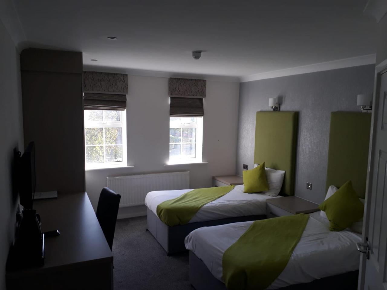 The Avenue Hotel Ltd 클리데로 외부 사진